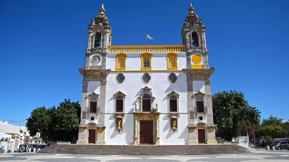 igreja de nossa senhora do Carmo em Faro