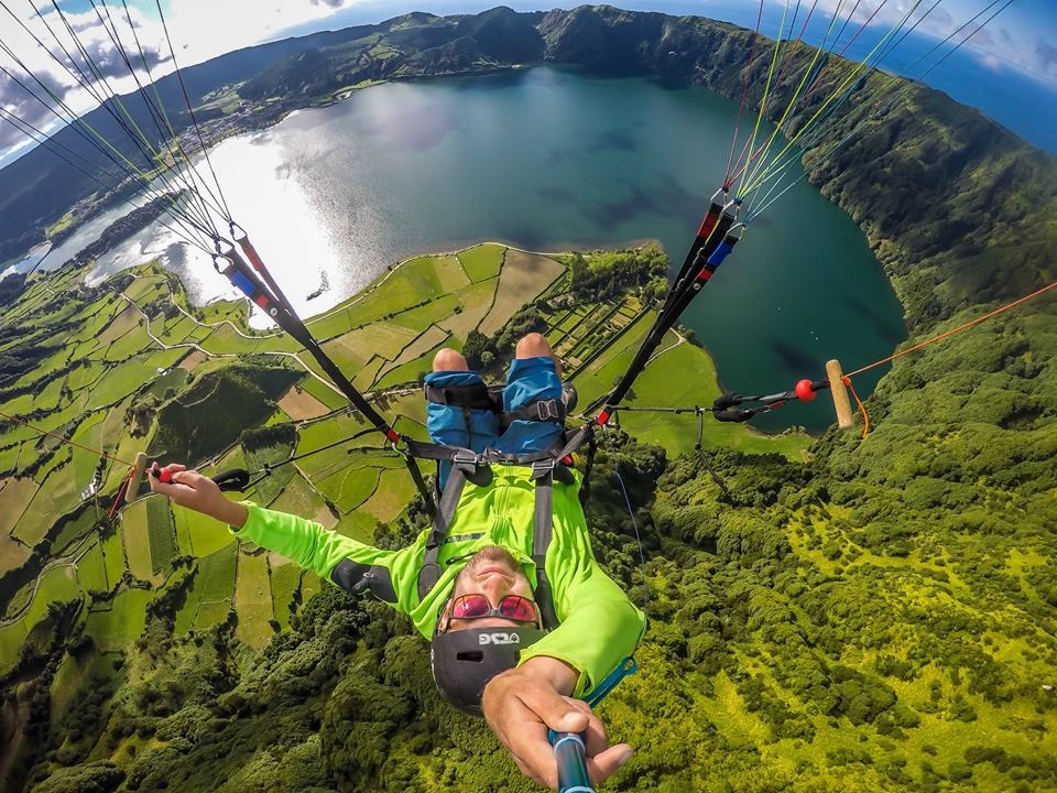 PARAGLING IN AZORES