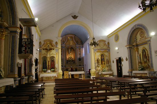 INSIDE THE CHURCH OF FERRAGUDO